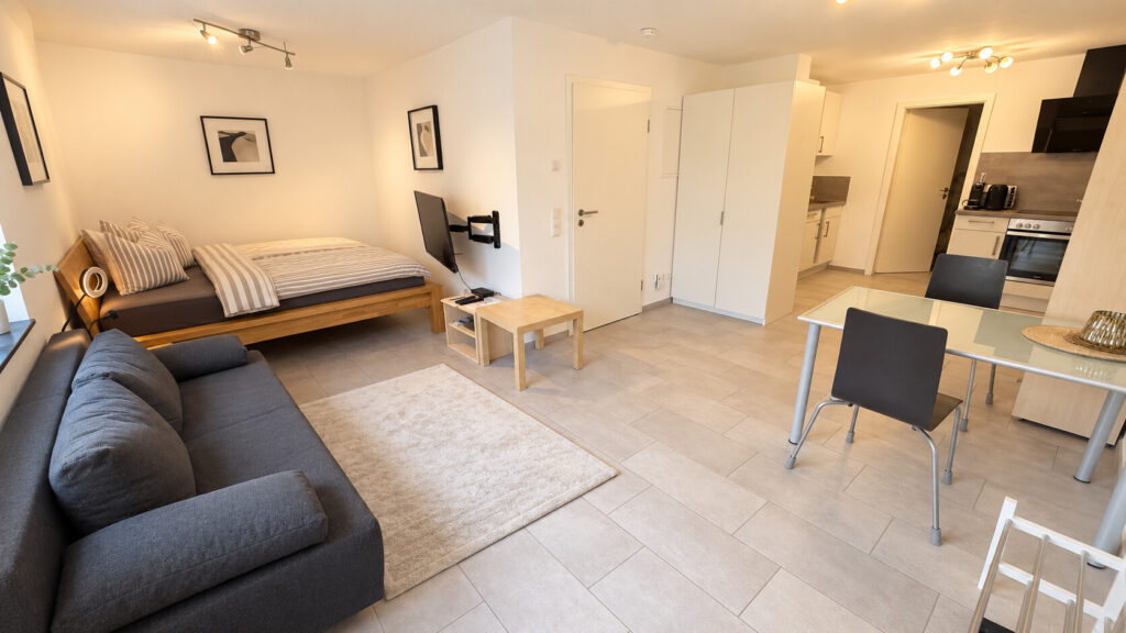1-Zimmer-Appartment möbliert